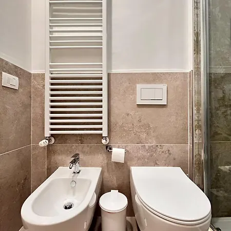 La Loggia Dei Mercanti *